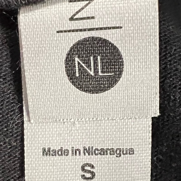 Pro Wrestling Tees AEW Men’s Young Bucks Graphic T-shirt - Picture 3 of 3